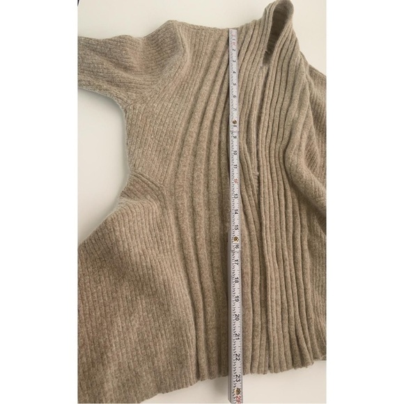 Sarah Spencer Ribbed Open Front Cardigan - Picture 7 of 7